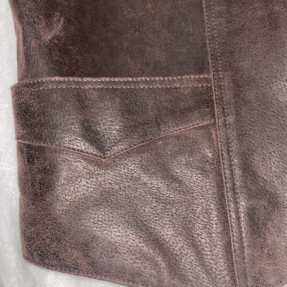 Cripple Creek Genuine Leather Vest View 4
